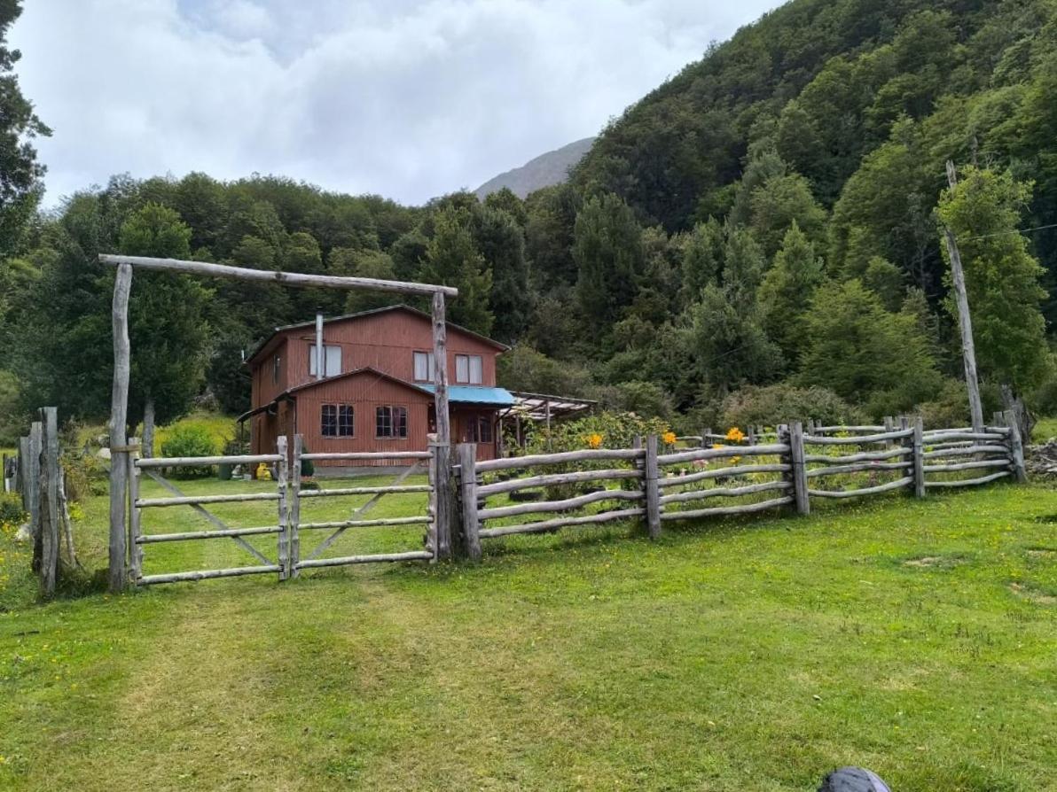 Refugio La Rinconada Bed & Breakfast Bahia Murta Exterior photo